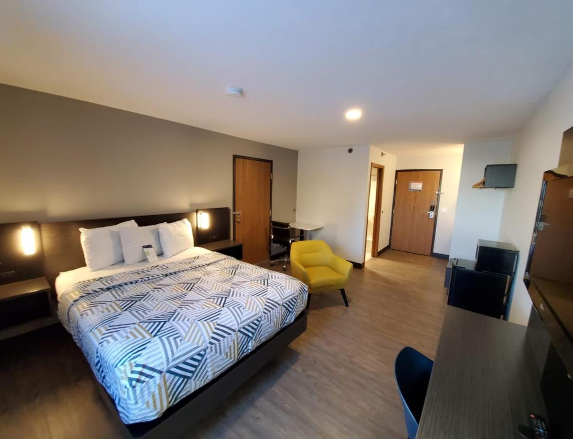 6-kewanee, Il 4* Kewanee