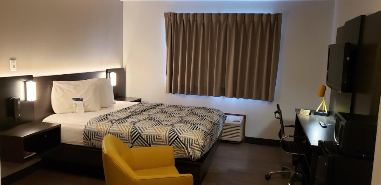 6-kewanee, Il Hotel