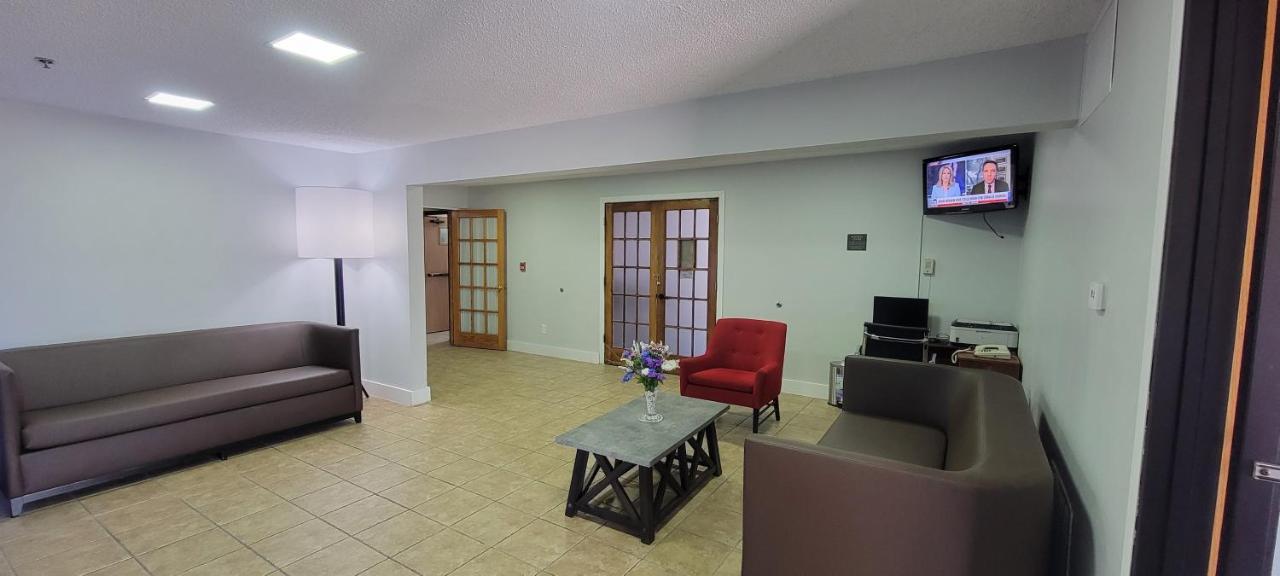 6-kewanee, Il 2* Kewanee