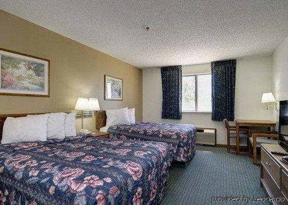 6-kewanee, Il Hotel