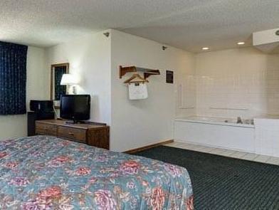6-kewanee, Il 2* Kewanee