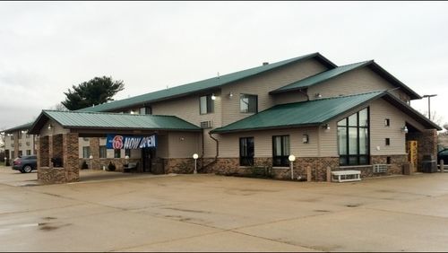 Hotel 6-kewanee, Il