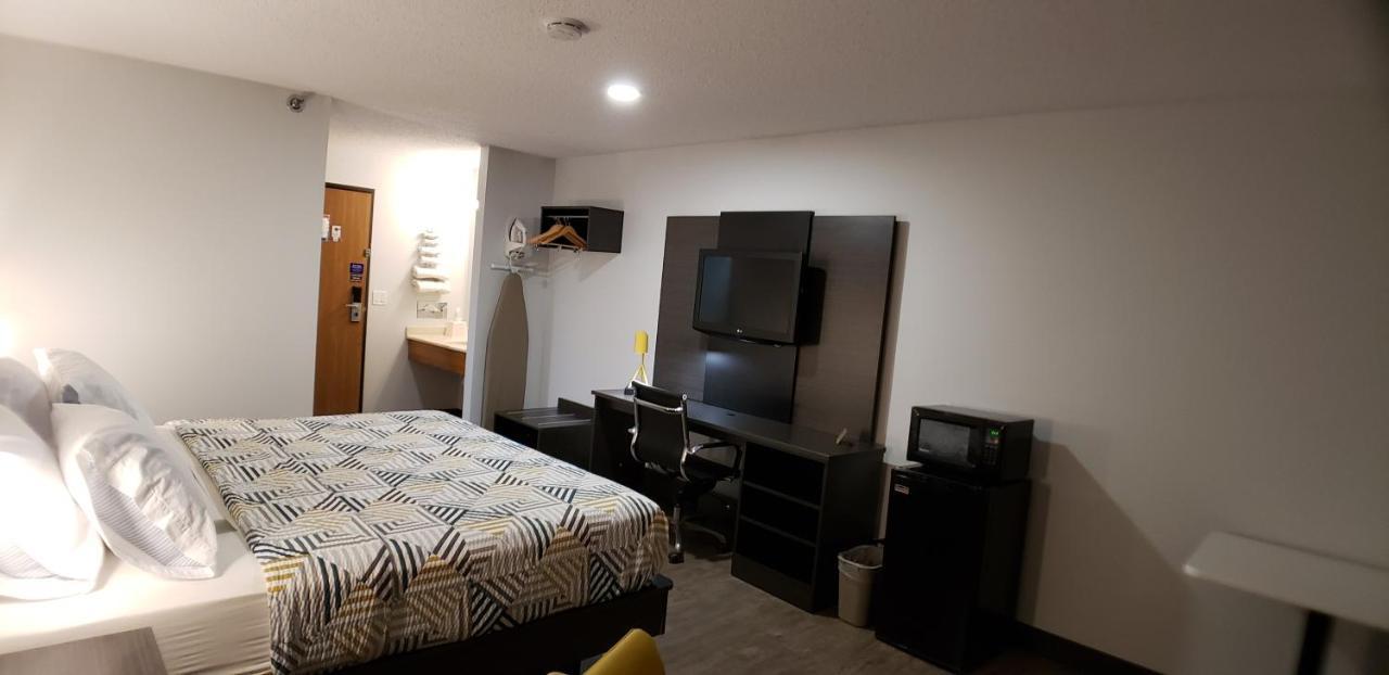 6-kewanee, Il 2* Kewanee
